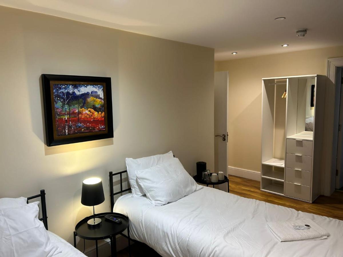 Twin Room With En-Suite EDI Exterior foto